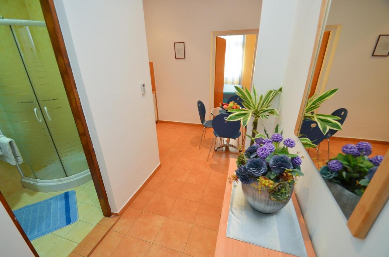 Apartments Vojin Risan Pokój zdjęcie