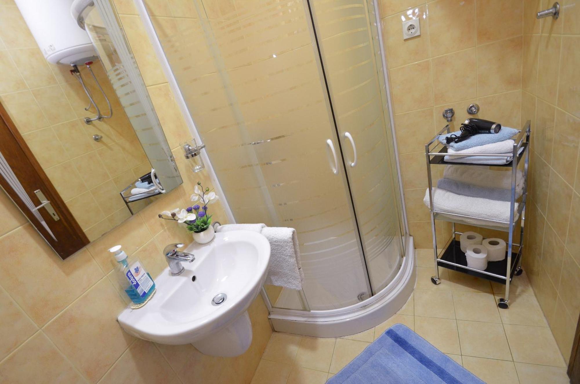 Apartments Vojin Risan Pokój zdjęcie