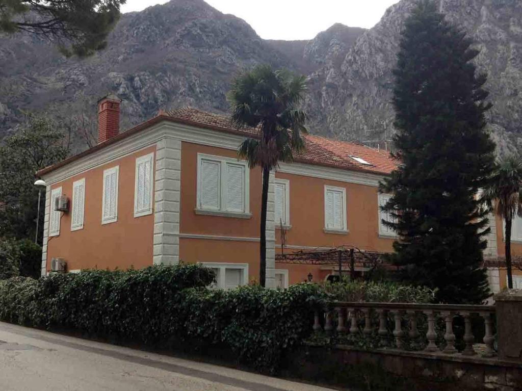 Apartments Vojin Risan Zewnętrze zdjęcie